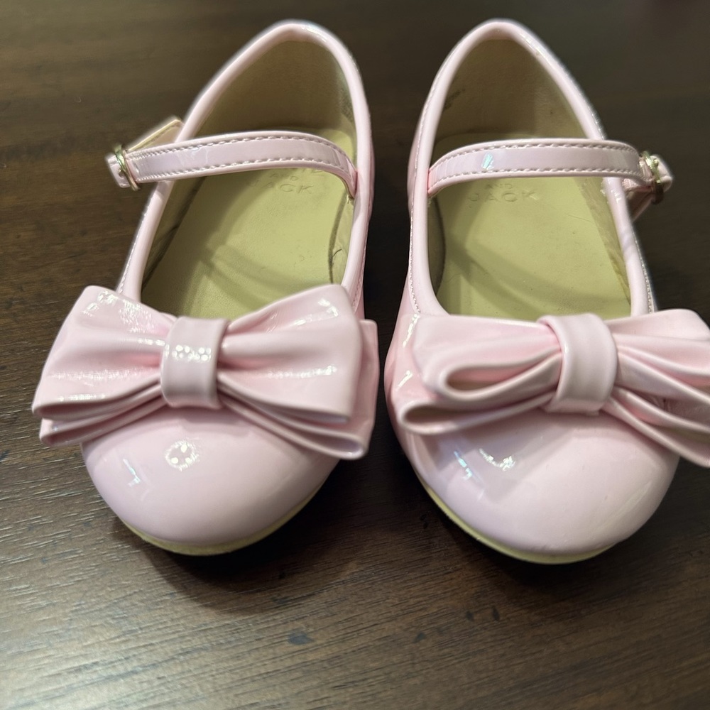 Pink Janie and Jack  shiny patton leather shoes- worn once